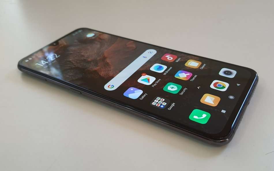 XIAOMI MI 9 - 128GB - DUAL SIM - 48MP CAMERA - BACK GLASS CRACKED