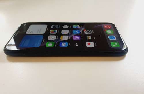 APPLE IPHONE XR - BLACK - 64GB - LOCAL STOCK