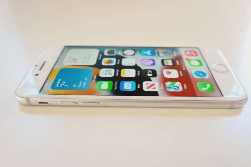 APPLE IPHONE 7 128GB - SILVER