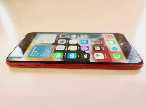 Apple Iphone 8 - 64GB - RED