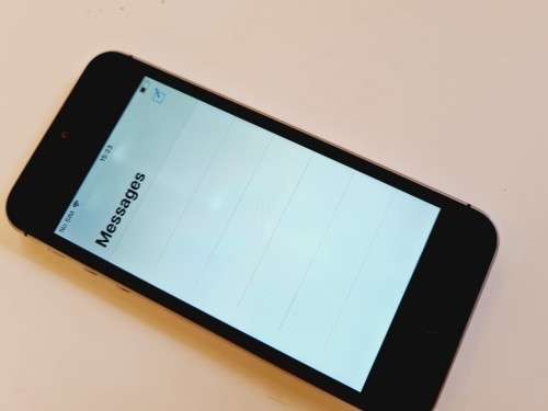 APPLE IPHONE 5S - 64GB - SPACE GREY