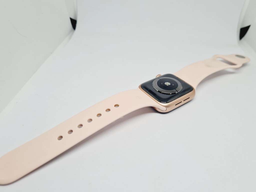 APPLE WATCH SERIES 5 - 40MM - GOLD ALUMINIUM