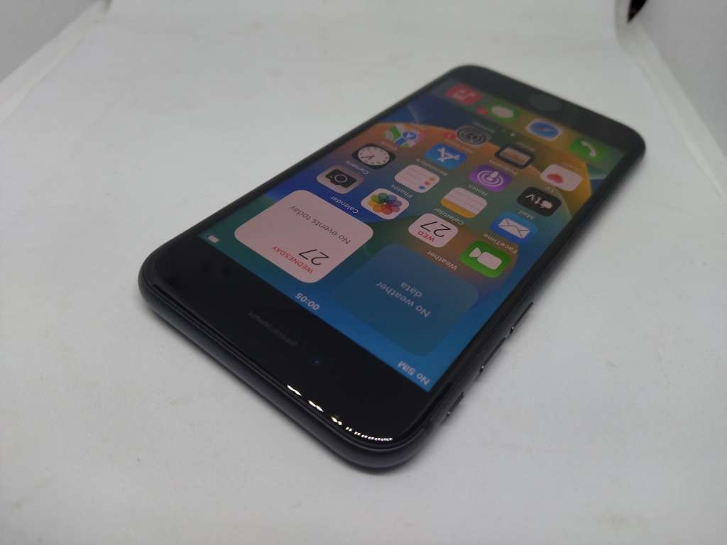Apple Iphone 8 - 64GB - Black