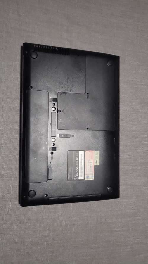 LAPTOP:  Samsung NP200B5B 15,6` (Refurbished)