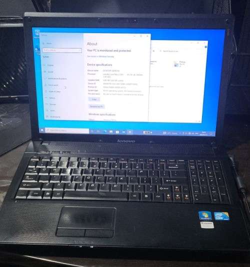 Lenovo G560 i3 Notebook