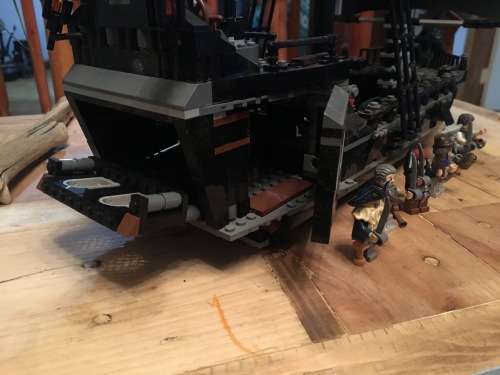 LEGO Pirates of the Caribbean Black Pearl 4184 (Discontinued by manufacturer)