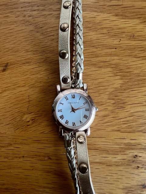 Women s Watches Multi layered Foschini women s watch was listed for 100.00 on 19 Sep at 16 53 by Heivan9574 in Johannesburg ID 623891894