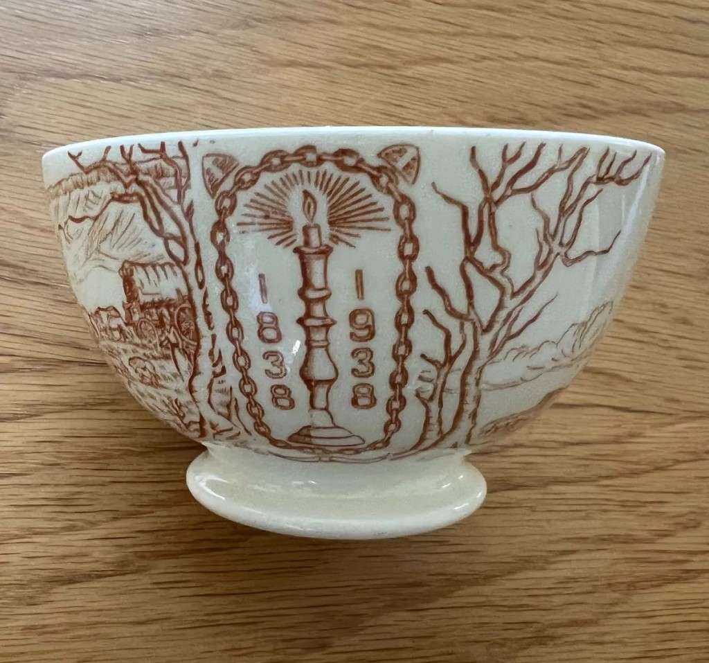 Vintage VOORTREKKER CENTENARY BOWL