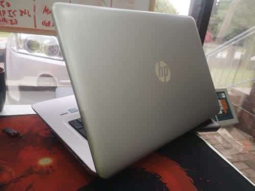 HP PROBOOK 470G4*I5-7200u*17.3` HD+*1000GB HDD*16GB DDR4*NVIDIA 930MX