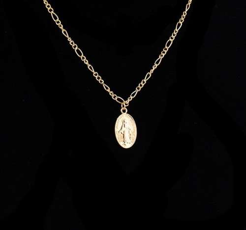 Stunning 9ct gold plated Saint pendant and chain