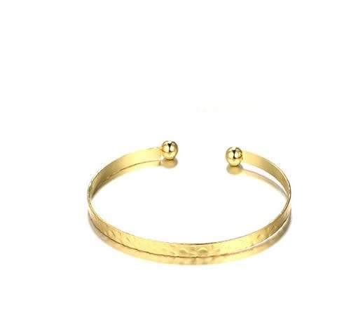 Gorgeous embossed 9ct gold plated   bangle
