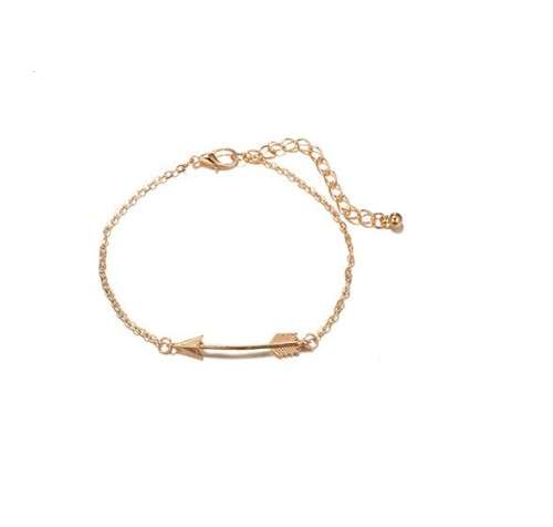 Gorgeous 9ct gold plated Arrow bracelet