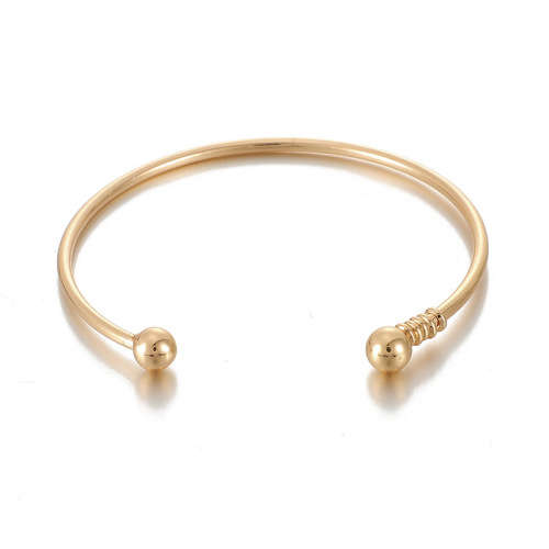 Gorgous 9ct gold plated bangle