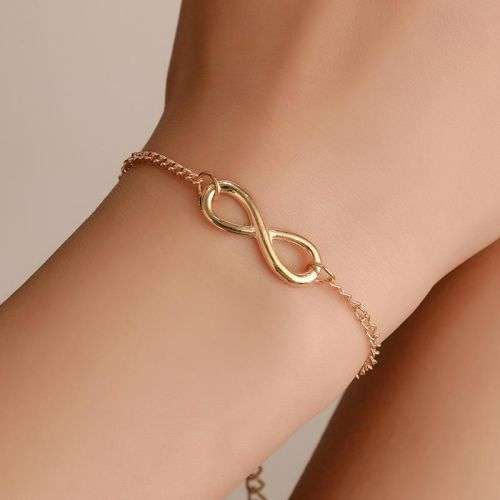 Stunning 9ct gold plated infinity bracelet