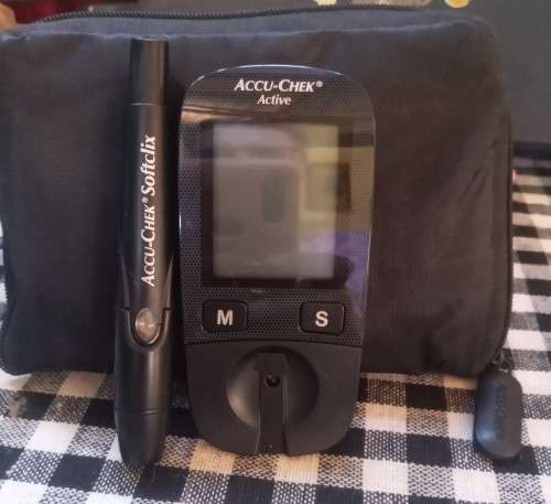 Accu-chek Glucometer(to check sugar levels for diabetics)