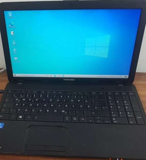 TOSHIBA 15.6` SATELLITE C850 (320GB)