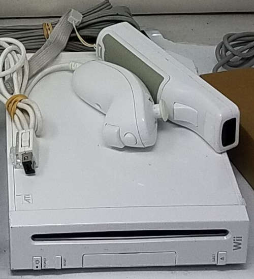 NINTENDO WHITE WII