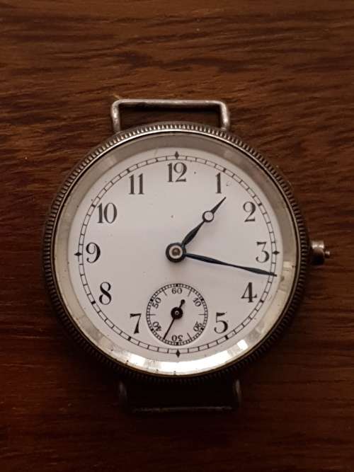 12 vintage watches and trench watches Longines, Cyma, Roamer