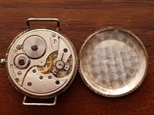 12 vintage watches and trench watches Longines, Cyma, Roamer