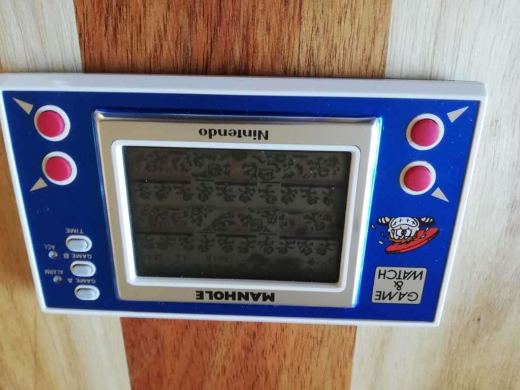 1983 Nintendo Watch and Game Manhole