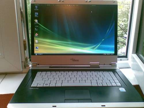 FUJITSU SIEMENS AMILO PRO V3515