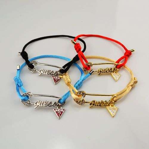 "GUESS" - Trendy bracelet with "Guess" Safety Pin Charm with Diamonds and Trademark Triangle