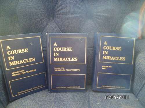 A COURSE IN MIRACLES VOLUME 1-3 LIKE NEW