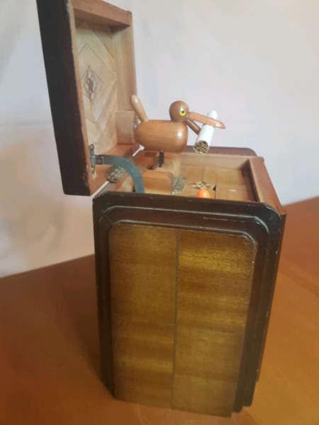 RARE Stunning Art Deco Cuckoo Musical Cigarette Dispenser!!