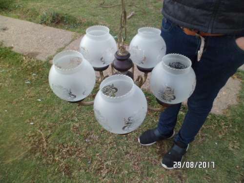 CHANDELIER THAT BELONGED TO THE WHALES&MARINE MUSEUM IN PAROW SELF COLLECT IN ROBERTSON.NO BOXING