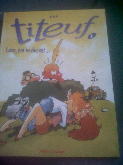 NICE BIG COMIC BOOK LIKE NEW UP FOR GRABS,BARGAIN