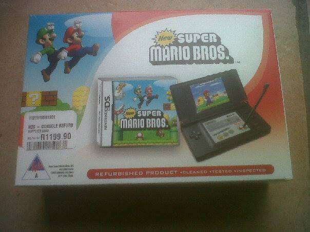 BIG BARGAIN NINTENDO DS LITE NEW SEALED + FREE GAME