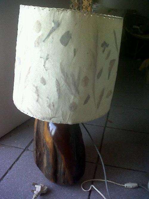 WOW STUNNING SOLIEDE Olienhout LAMP MET SHADE,WERKEND EN I BAIE DUUR HOUT
