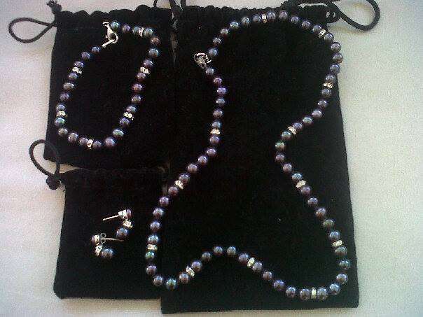 stunning original and BLACK pearls with big Swarovski crystalls in silver