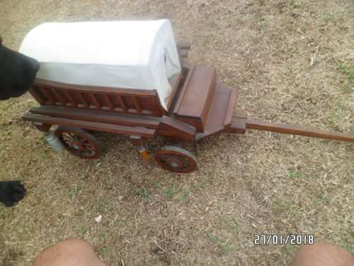 STUNNING AFRIKANA HANDGEMAAKTE OSSE WAE