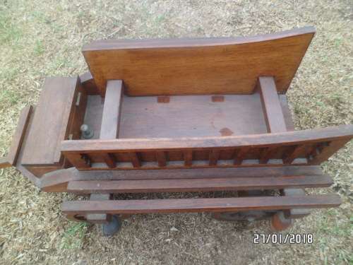 STUNNING AFRIKANA HANDGEMAAKTE OSSE WAE