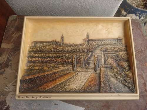 Lovely Africana piece, great condition