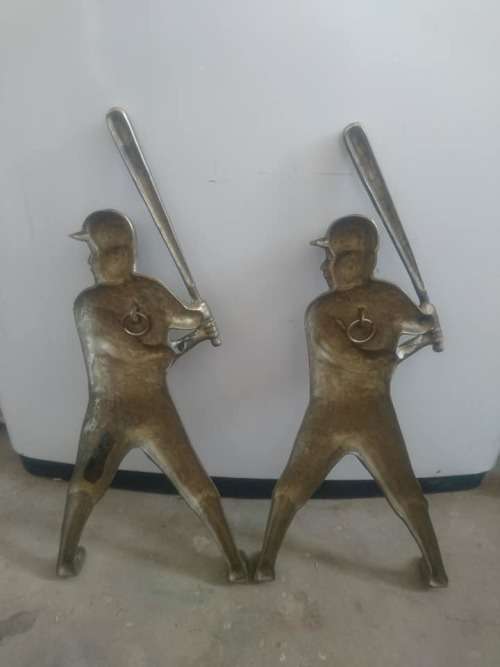 RARE FIND TWO BRASS BASEBALL PLAYER FIGURES FOR HANGING ON THE HALL SIZE 37CM,BID PER ITEM