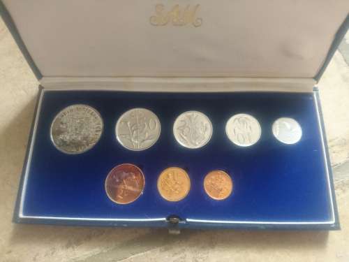 5 x proof Short Sets including silver