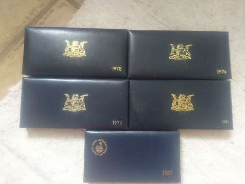 5 x proof Short Sets including silver