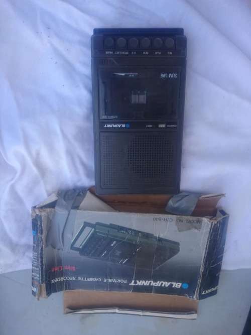 Vintage blaupunkt portable cassett recorder Working