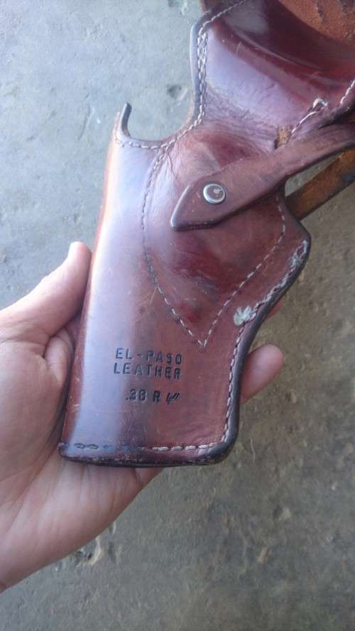 Old traffic officer leather sam belt