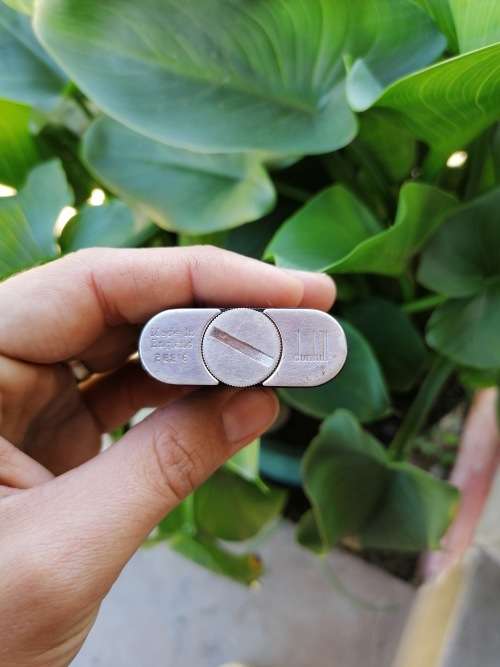 Vintage dunghill lighter