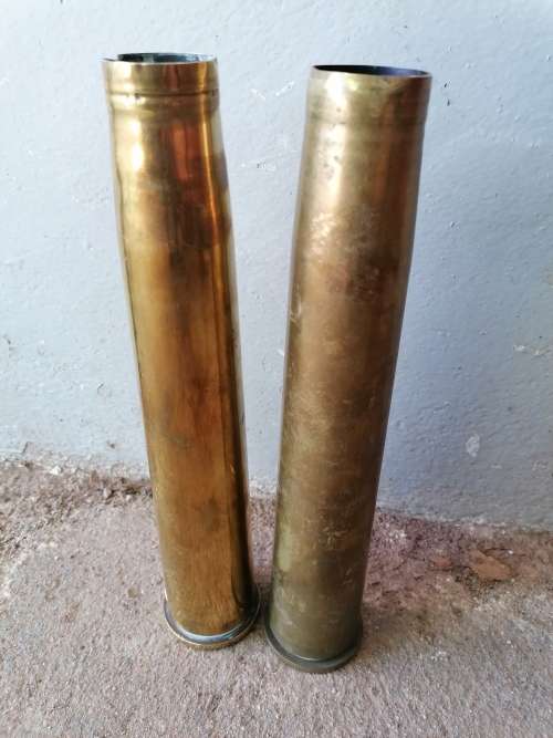 2 brass canon shells 31cm tall