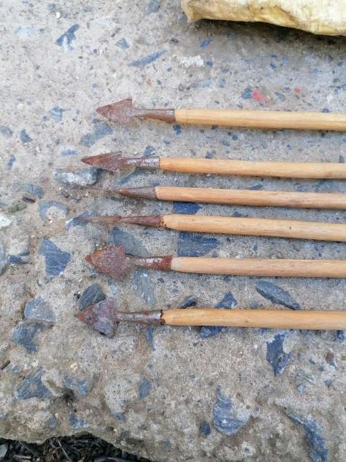 Original bows and arrows