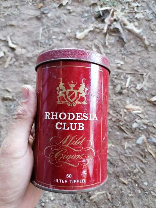 Vintage Rhodesia club mild cigars tin
