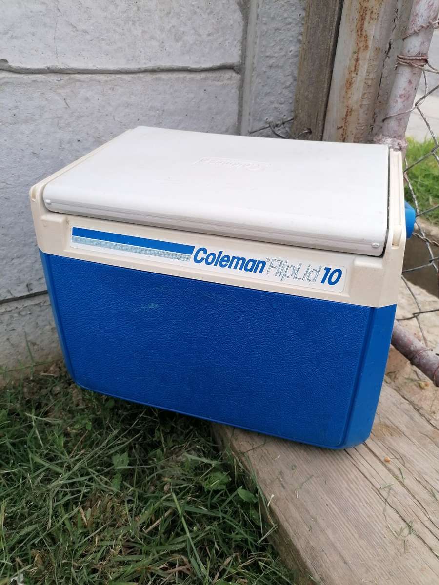Rare Coleman FlipLid 10 cooler box
