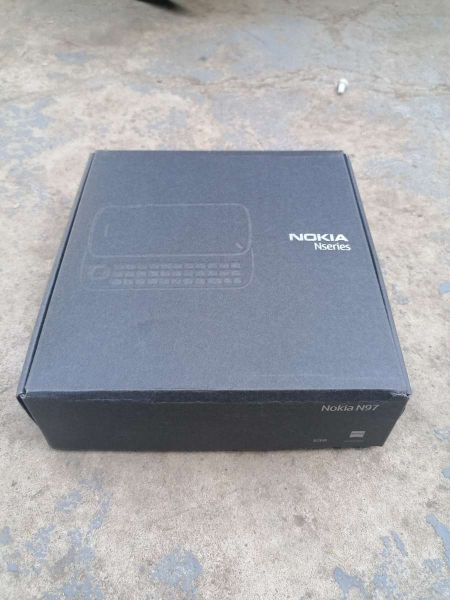 Rare find a original NOKIA N97 cellphone with box