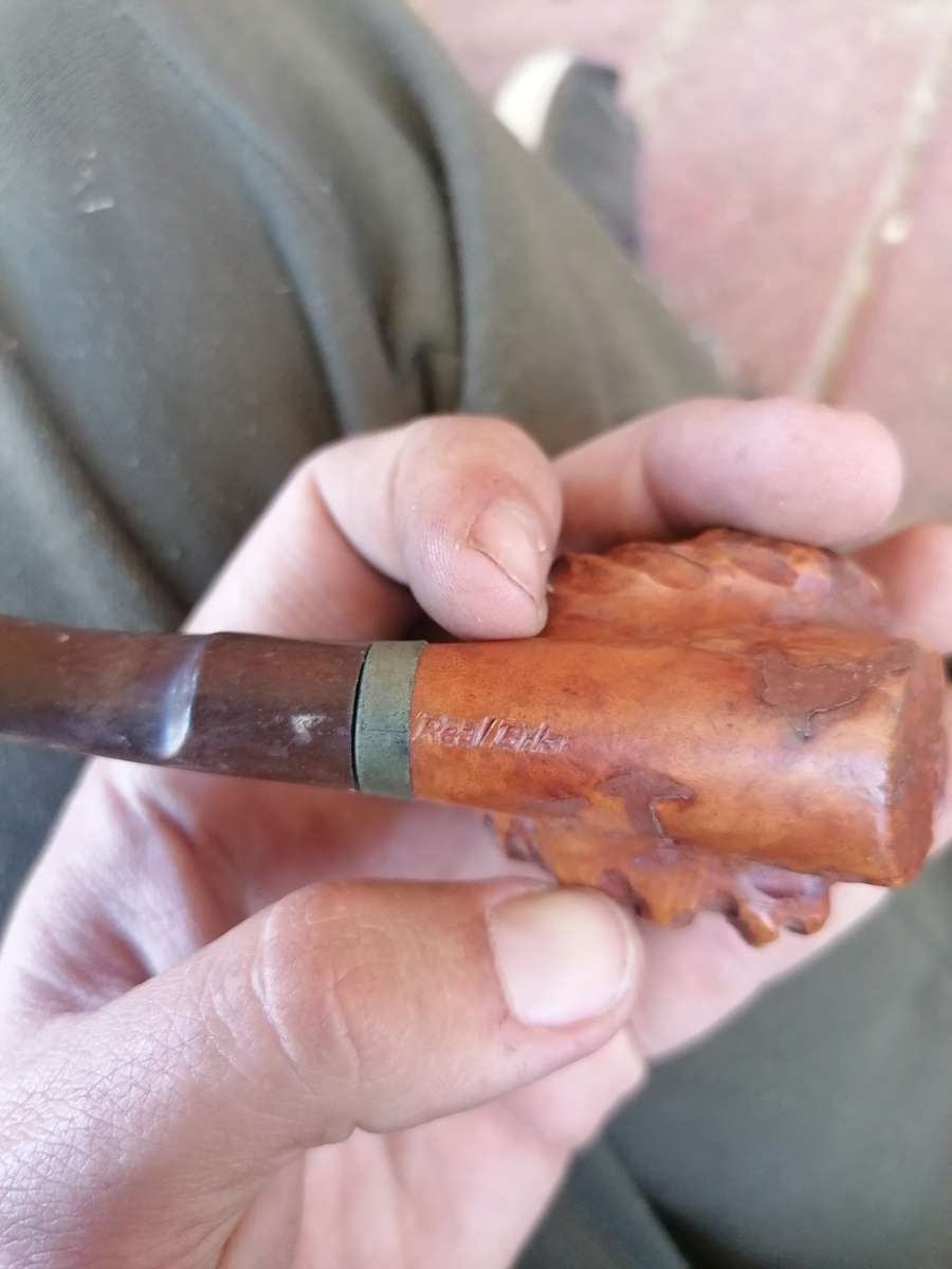 Vintage carved smoking pype condition as per picture