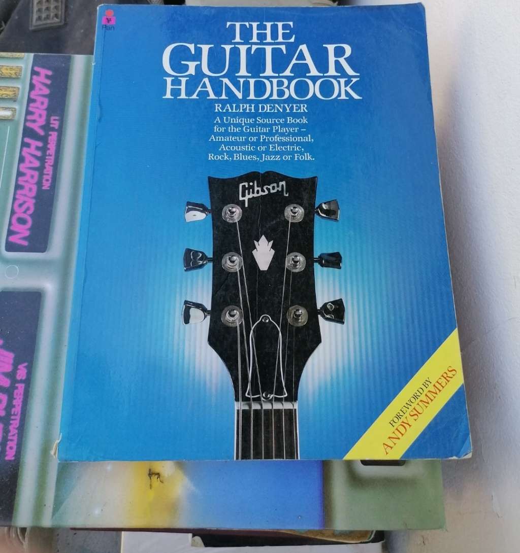 THE GUITAR HANDBOOK BY RALPH DENYER