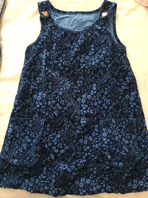 *** Christmas Gifting Just Unpacked - STUNNING GIRLS DRESSES ***SAVE 100.00